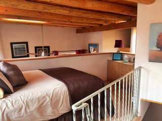 Bedroom loft, queen size bed