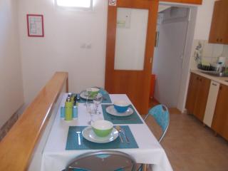 Dining area/Kitchen