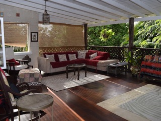 Back Gallery, Seating area