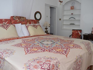 The Amber Suite