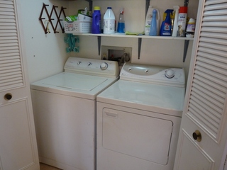In Unit Washer/Dryer Closet (Initial Detergent & Dryer Sheets Provided)